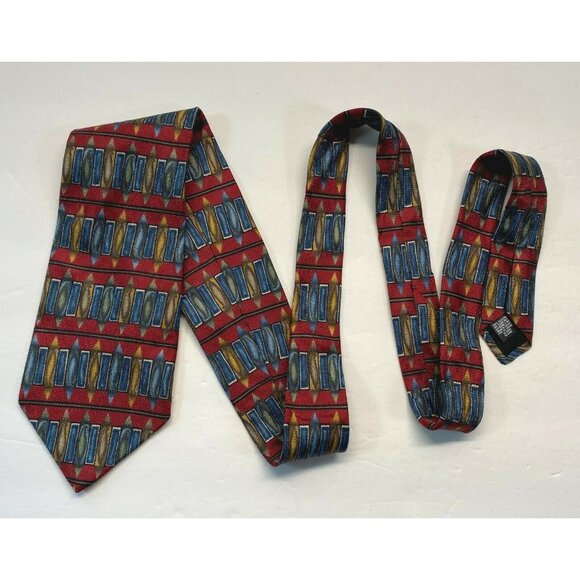 Vintage Metropolitan Museum of Art Silk Tie Red Geometric Blue & Gold Accents - Picture 5 of 6